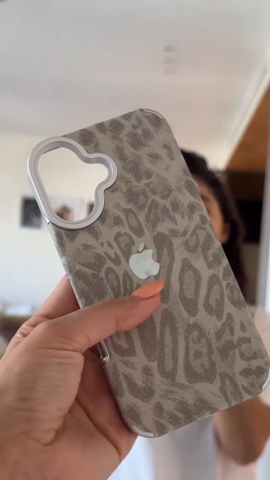Leopard Luxe Case with Apple Logo
