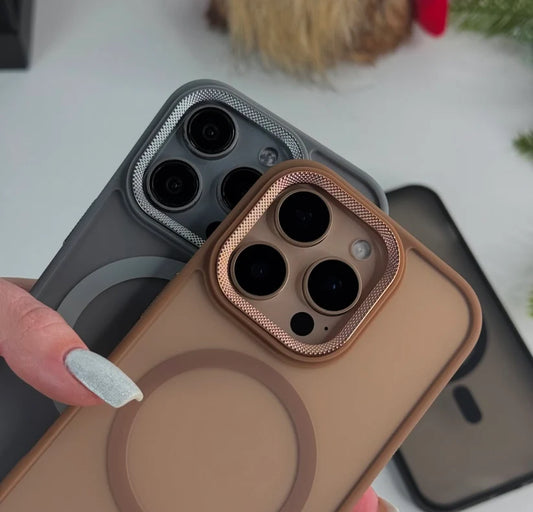 Matte Transparent MagSafe Case