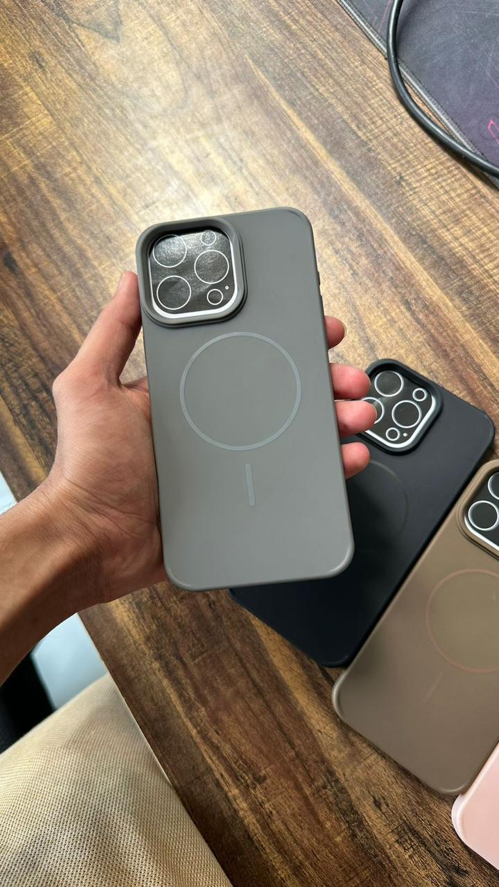 Silicon Magsafe Case with Box Packing