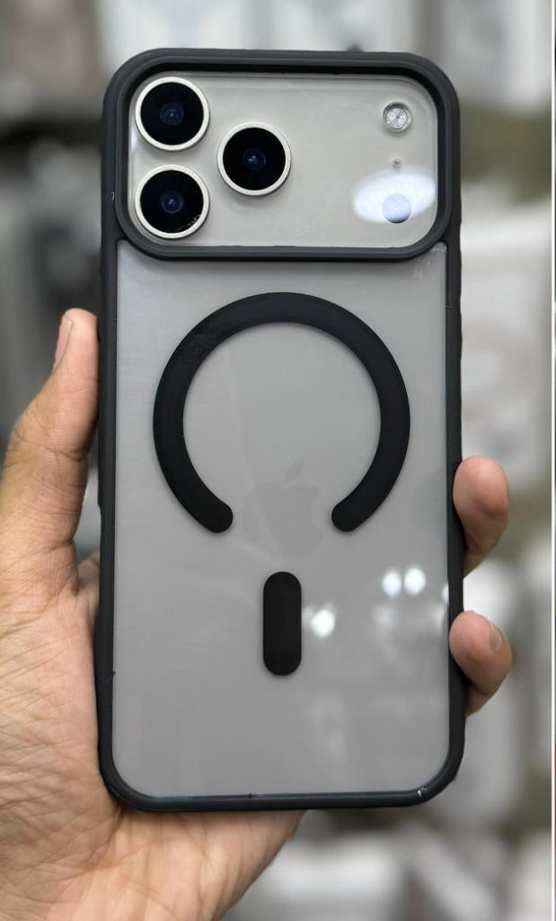 MAGSAFE BORDER AIRSKIN CASES FOR 17 SERIES